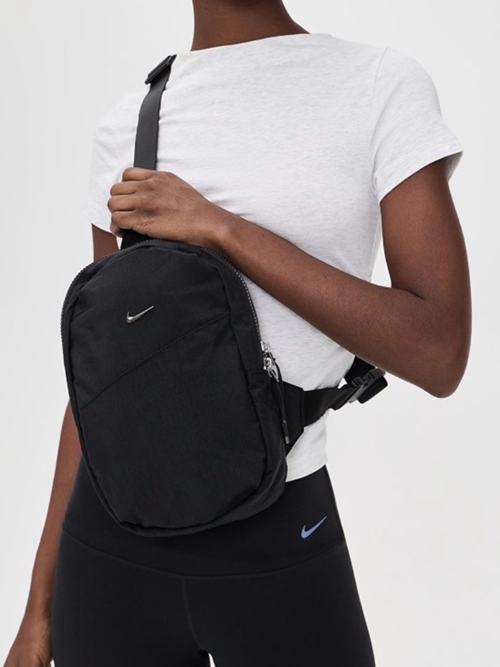 Nike Aura Crossbody Bag Like NEW!